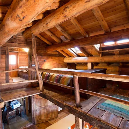 Pensionat Walser House 3*